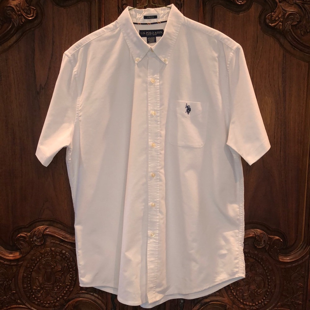 Men’s Solid White Short Sleeved Polo Button Down Shirt